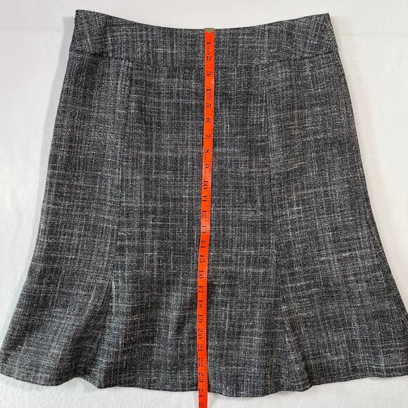 LOFT Lightweight Tweed Skirt Size 10 Fluted Hem Silk Blend Tweed Midi - Picture 8 of 10